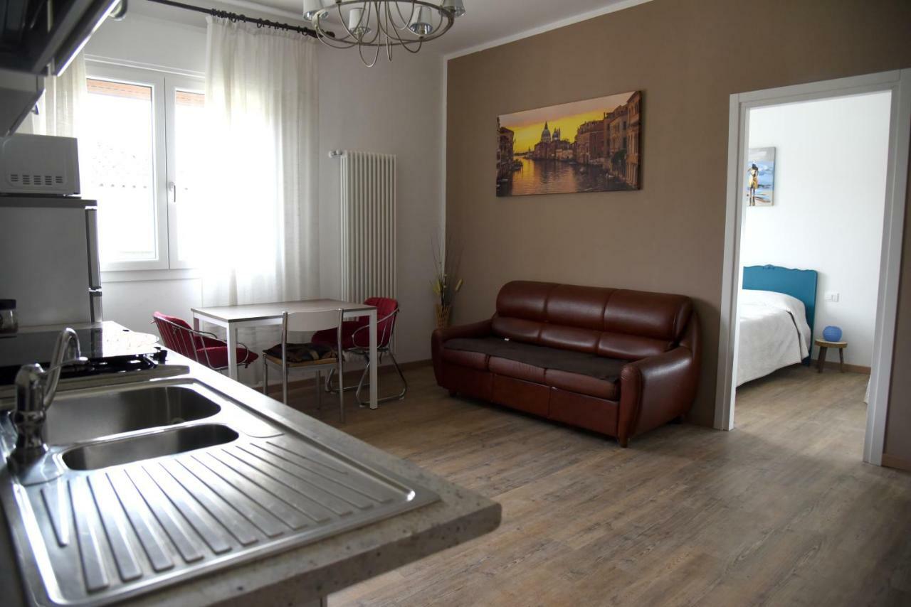 Cozy 5 People Apartament Mogliano Veneto Luaran gambar